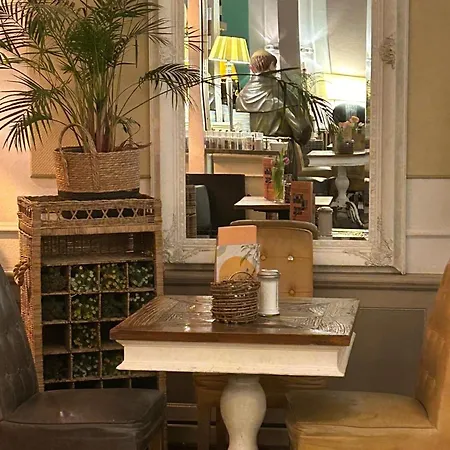 Gaestehaus Cafe Orth 1 Sylt